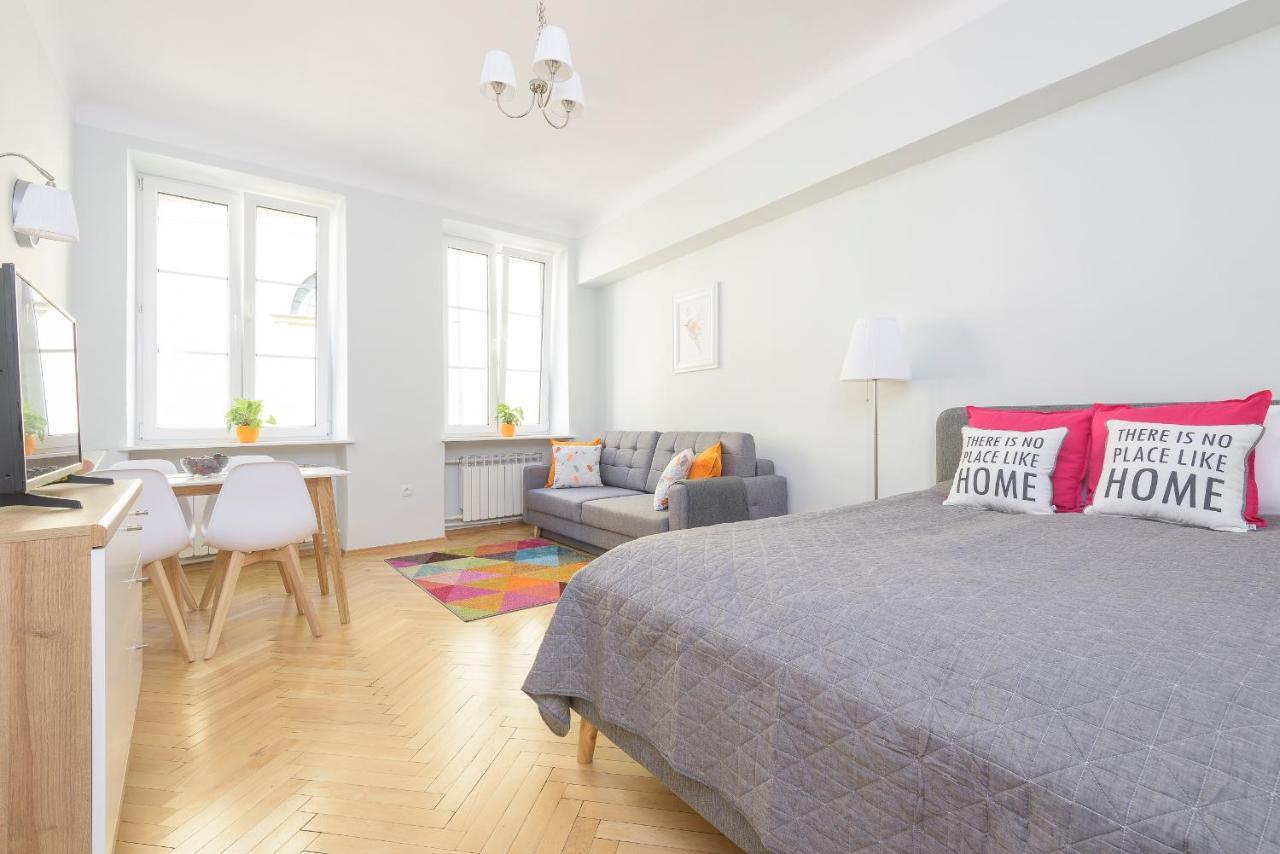 Bright And Modern Apartment In The Heart Of The Old And New Town วอร์ซอ ภายนอก รูปภาพ