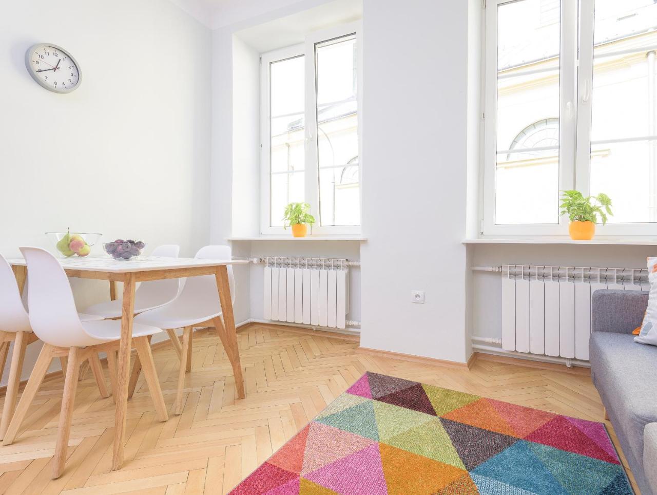 Bright And Modern Apartment In The Heart Of The Old And New Town วอร์ซอ ภายนอก รูปภาพ