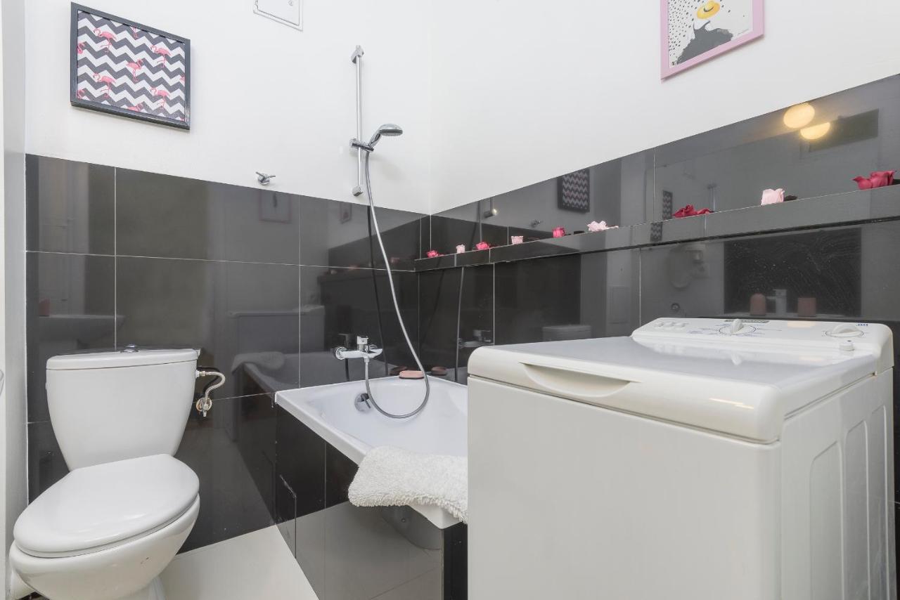 Bright And Modern Apartment In The Heart Of The Old And New Town วอร์ซอ ภายนอก รูปภาพ
